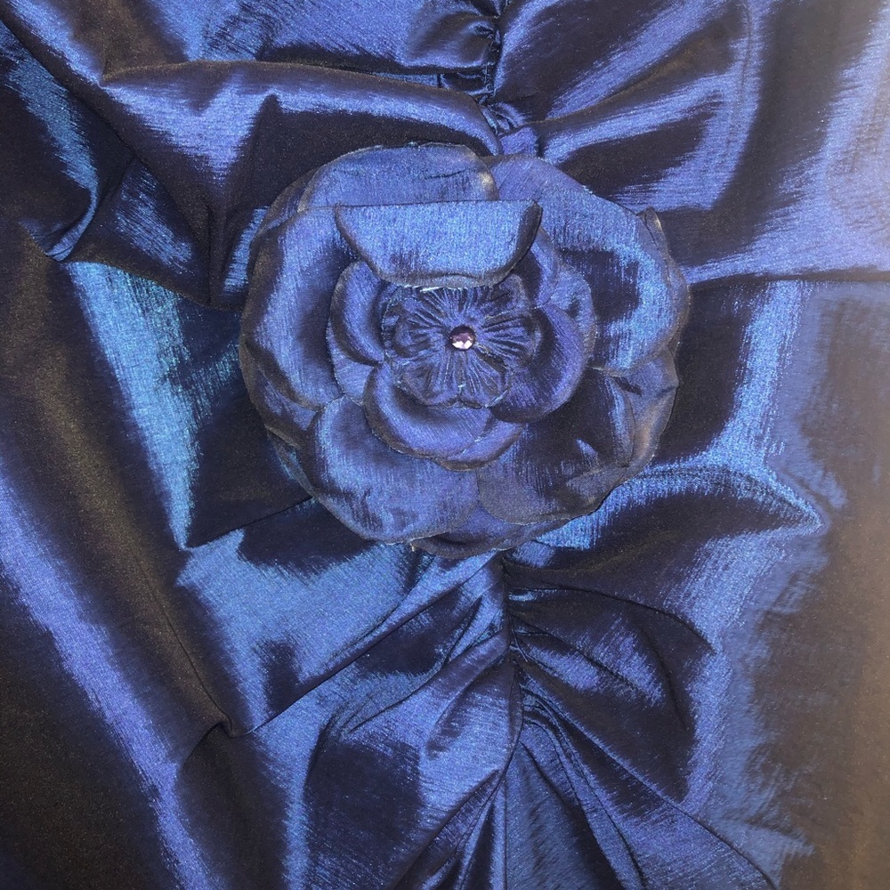 Women’s long evening dress - Picture 4 of 6